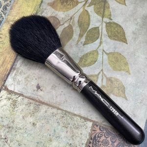 OG MAC 129SH Short Handle: Made of natural dyed Goat fiber in Japan